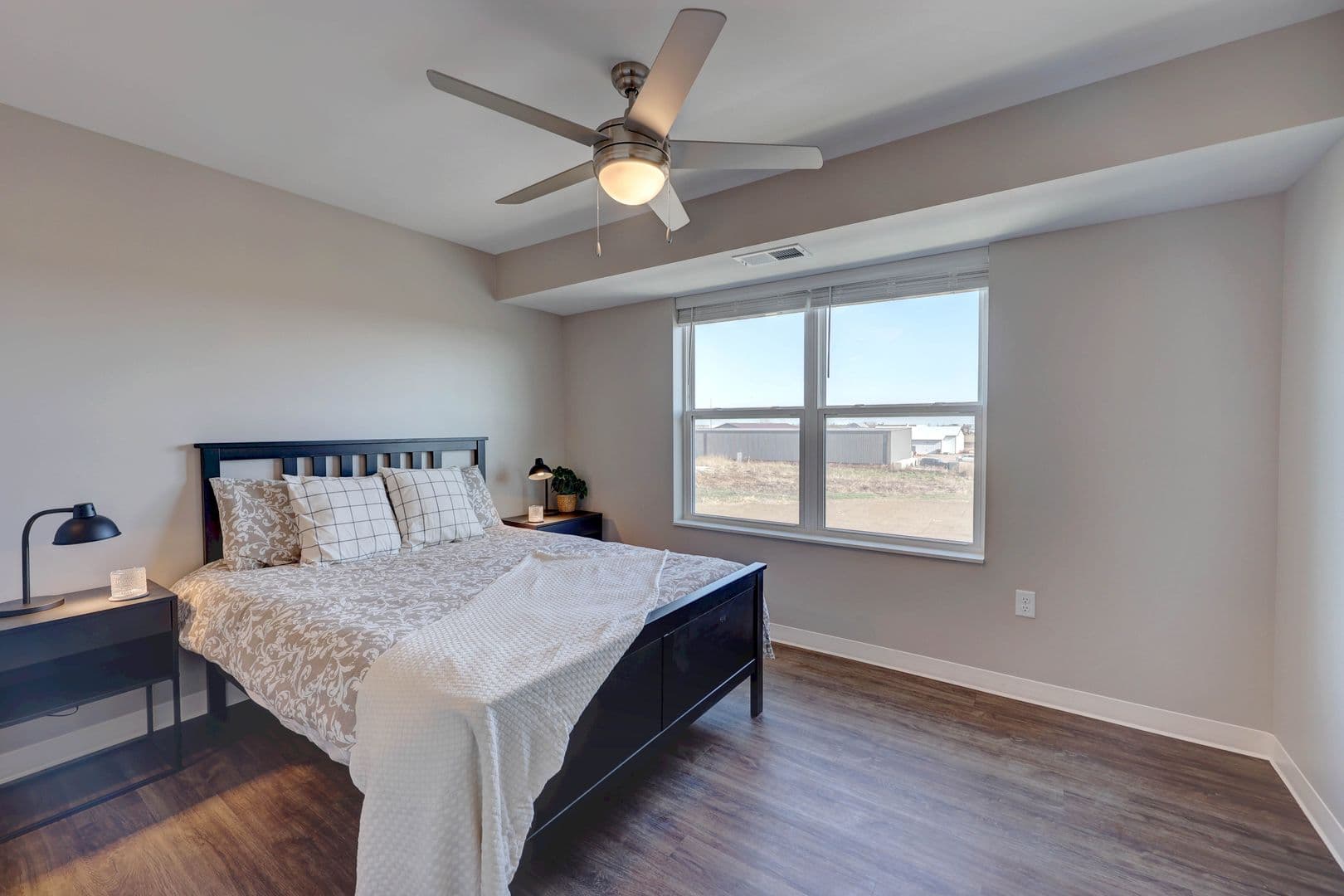 Jackson Apartment: 381 Whitetail Lane
