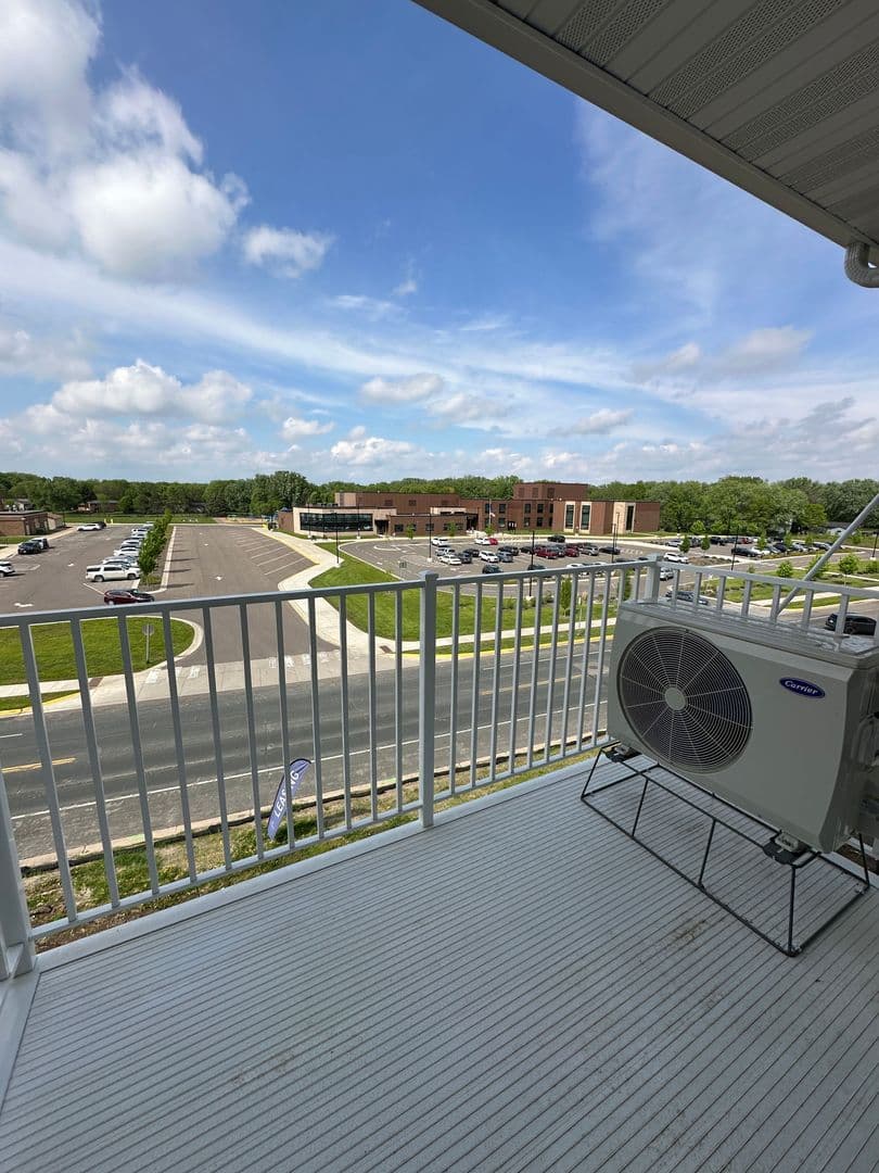 Northfield Apartment: 801 Kraewood Drive