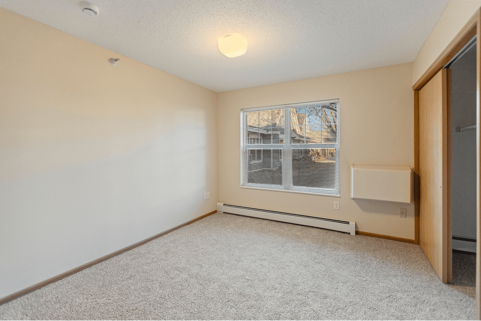 Kenyon Apartment: 215 Huseth Street