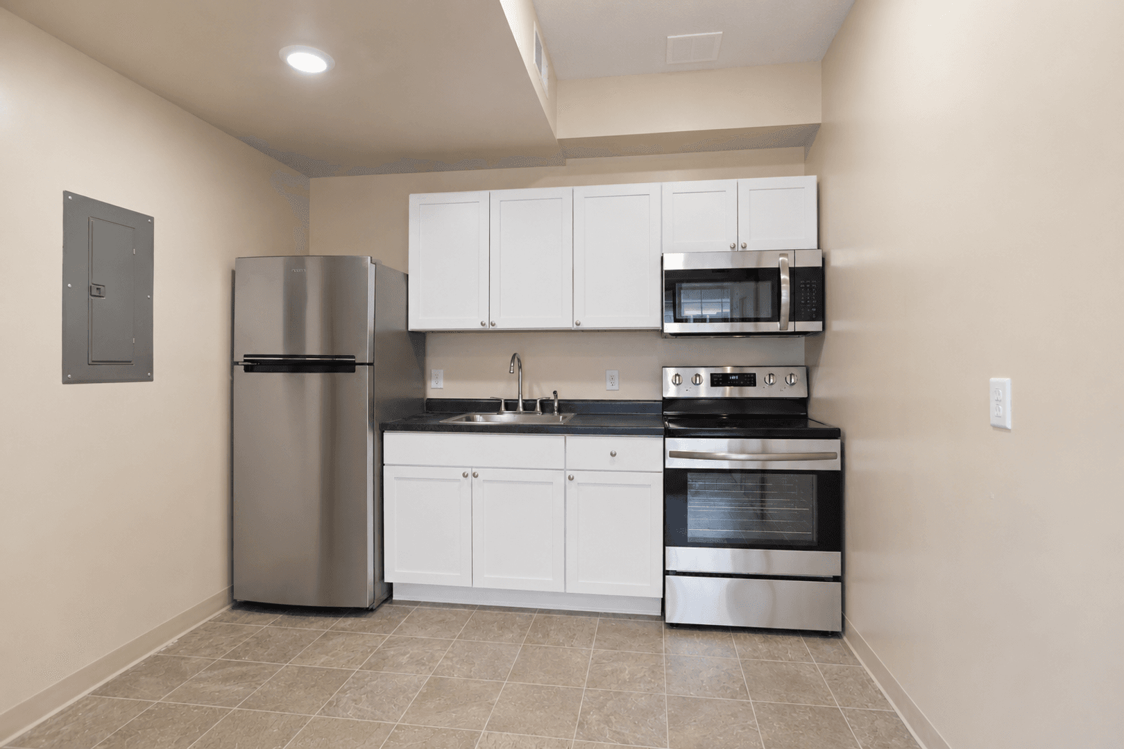 Kenyon Apartment: 215 Huseth Street
