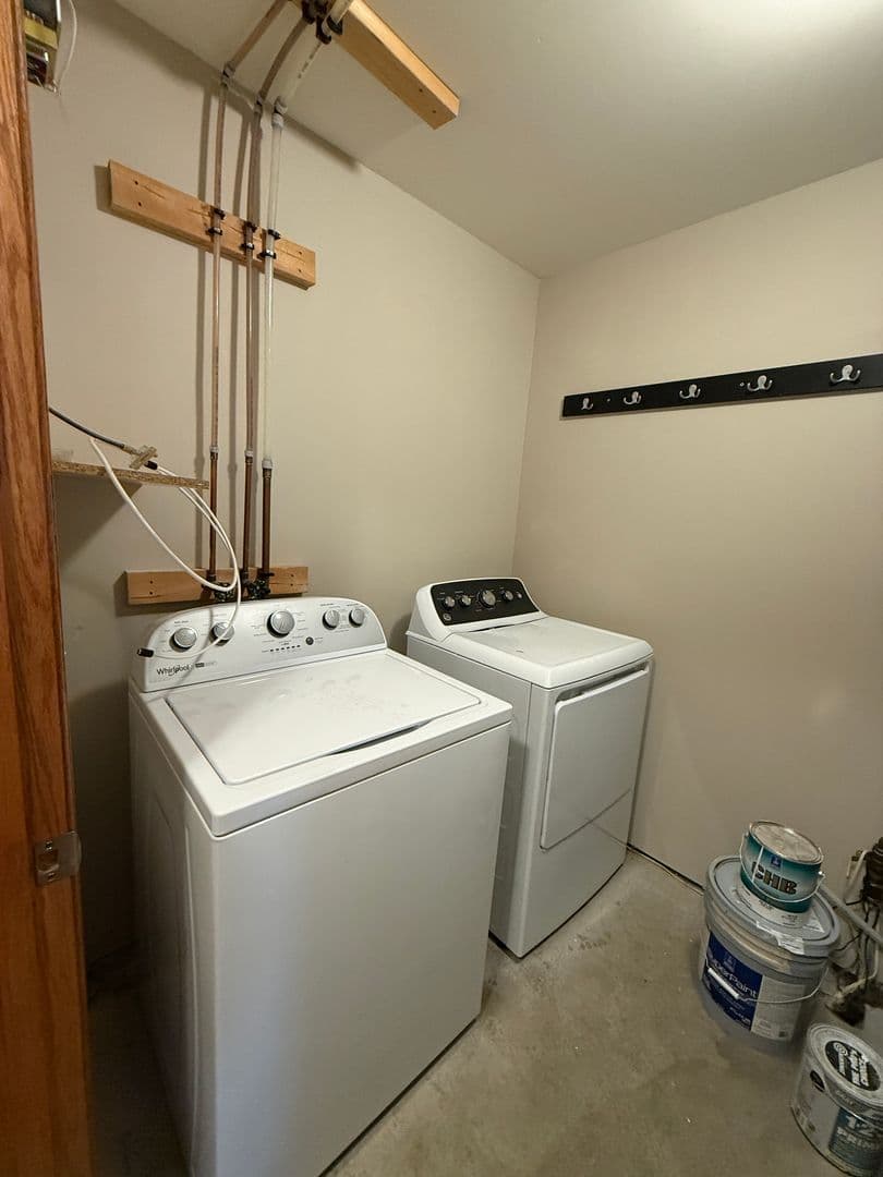 Northfield House: 2338 Elianna Drive