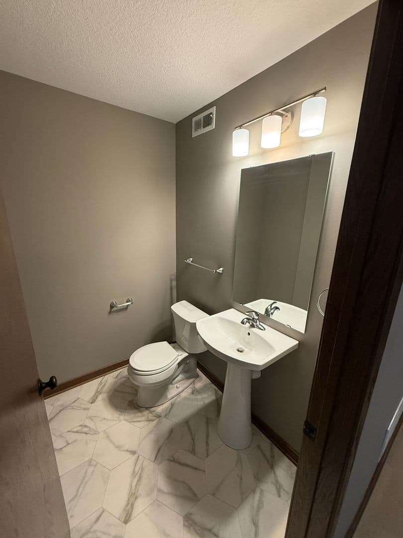 Northfield Townhome: Hillcrest Village Townhomes