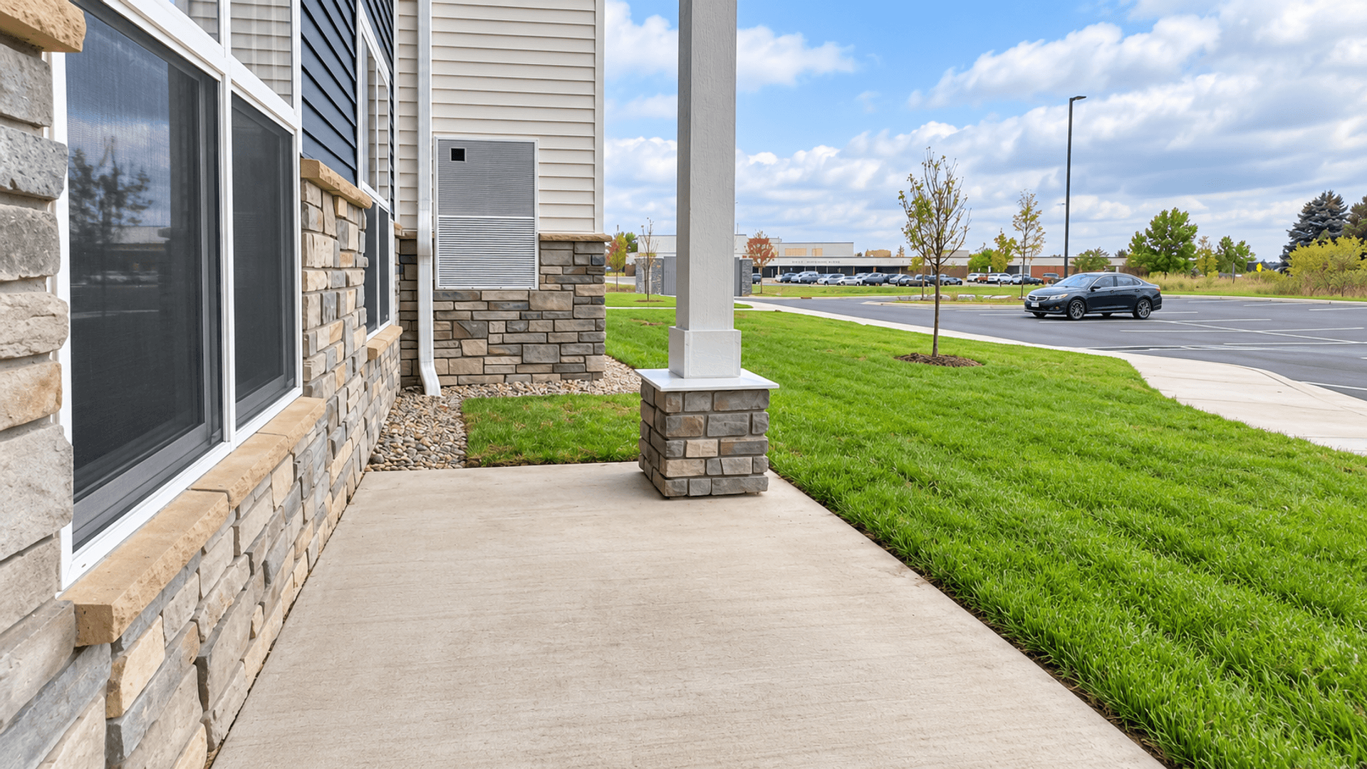 Waseca Apartment: 200 19th Ave NW