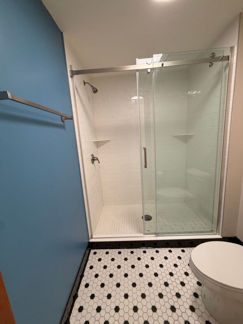 Winona Apartment: 51 East 4th Street