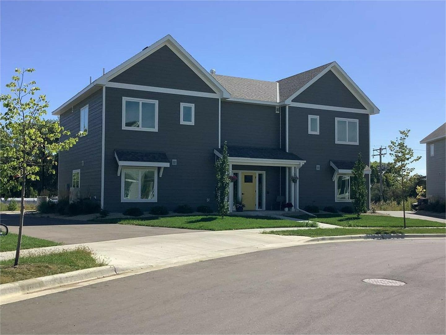 Northfield Townhome: Hillcrest Village Townhomes