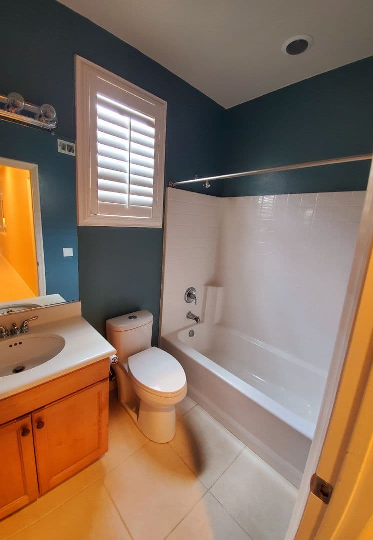 Murrieta House: 35683 Stock Street