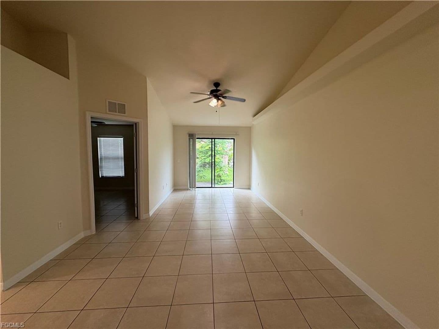 Cape Coral House: 1422 SW 47th Ter