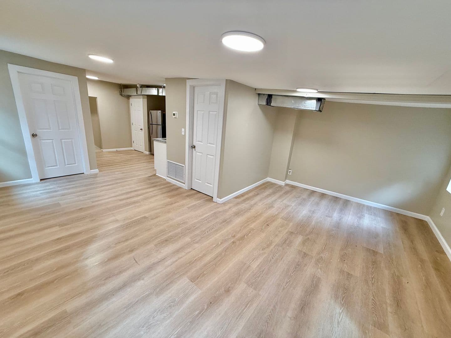 Cincinnati Apartment: 2582 W. McMicken
