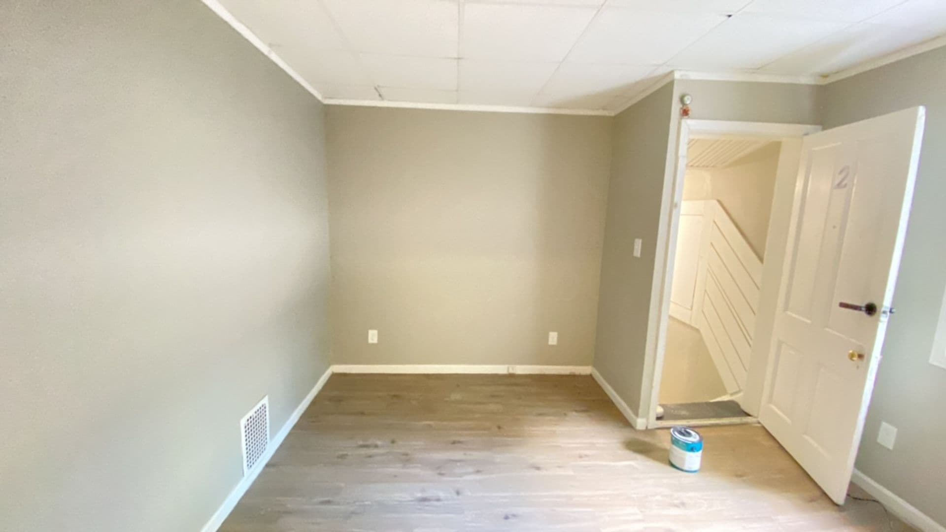 Cincinnati Apartment: 2234 Ravine St