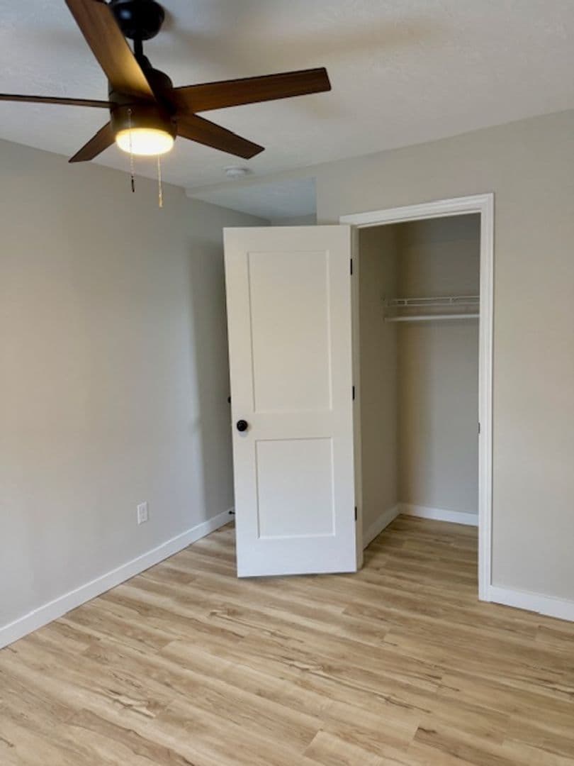 Cincinnati Apartment: 939 Chateau Ave