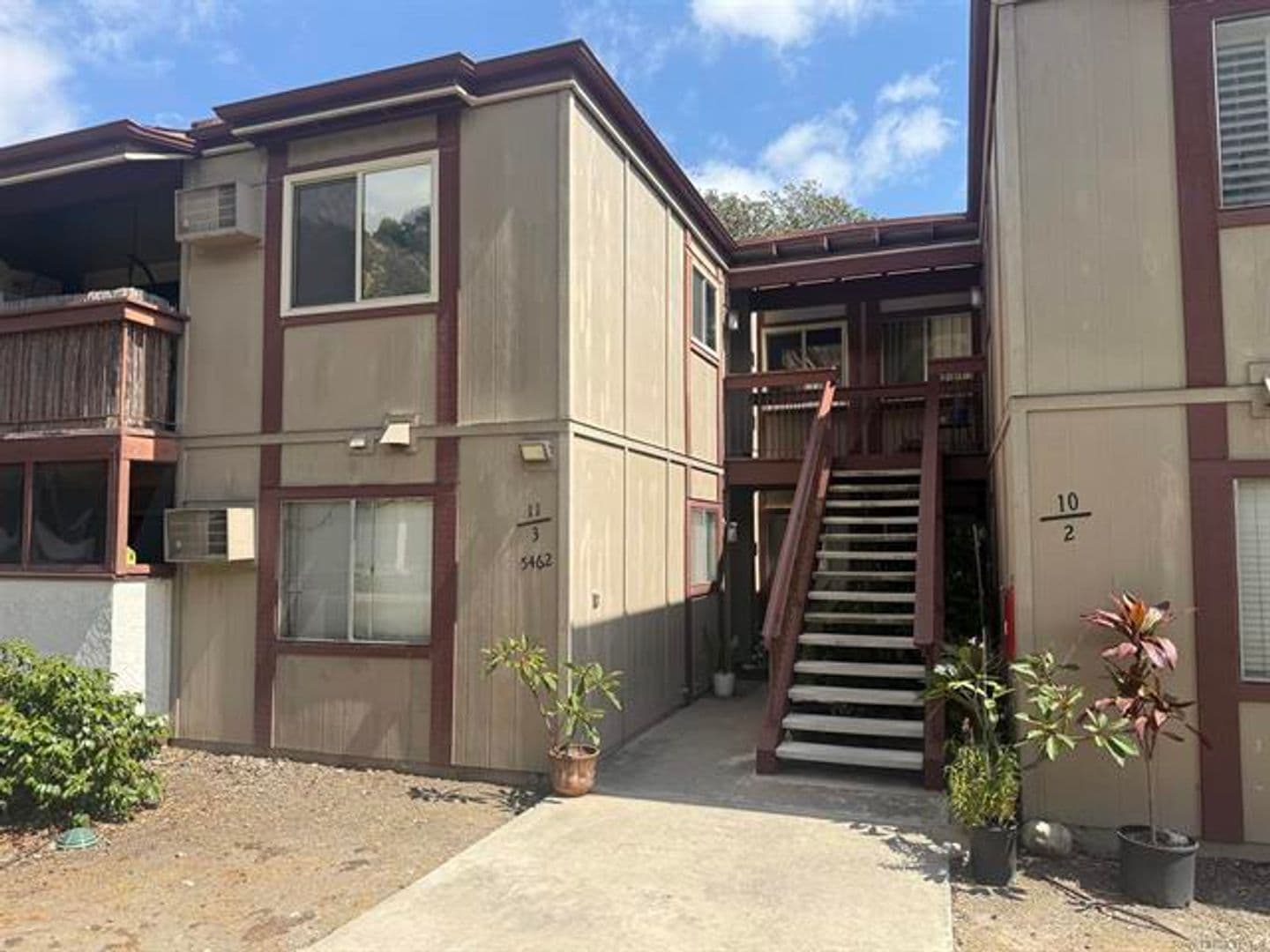 San Diego Condo: 5462 Adobe Falls Rd #11