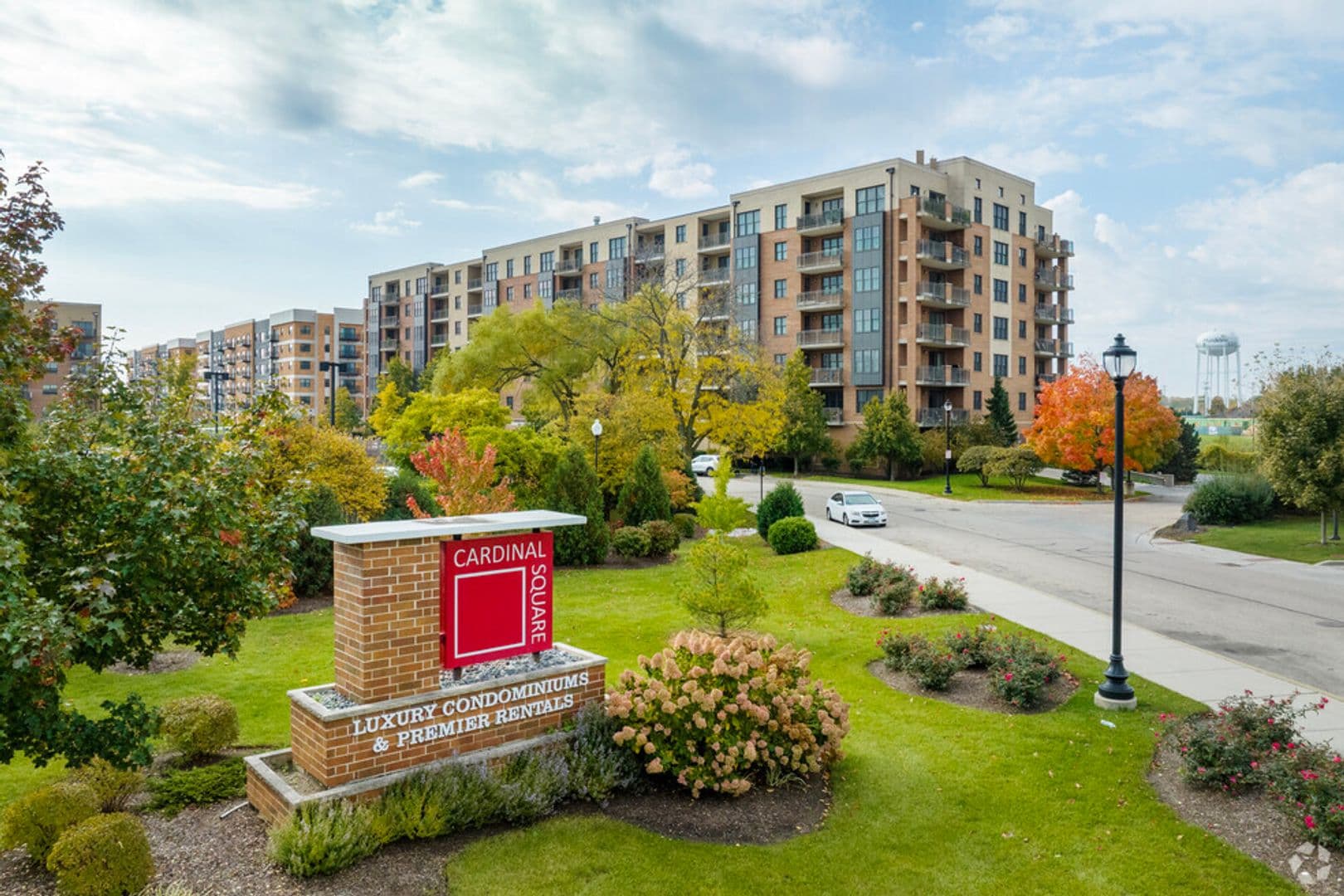 Mundelein Apartment: 250 Anthony Ave