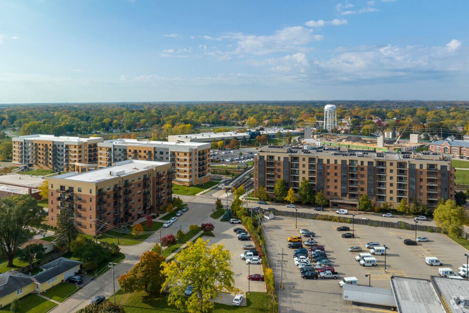 Mundelein Apartment: 200 Anthony Ave