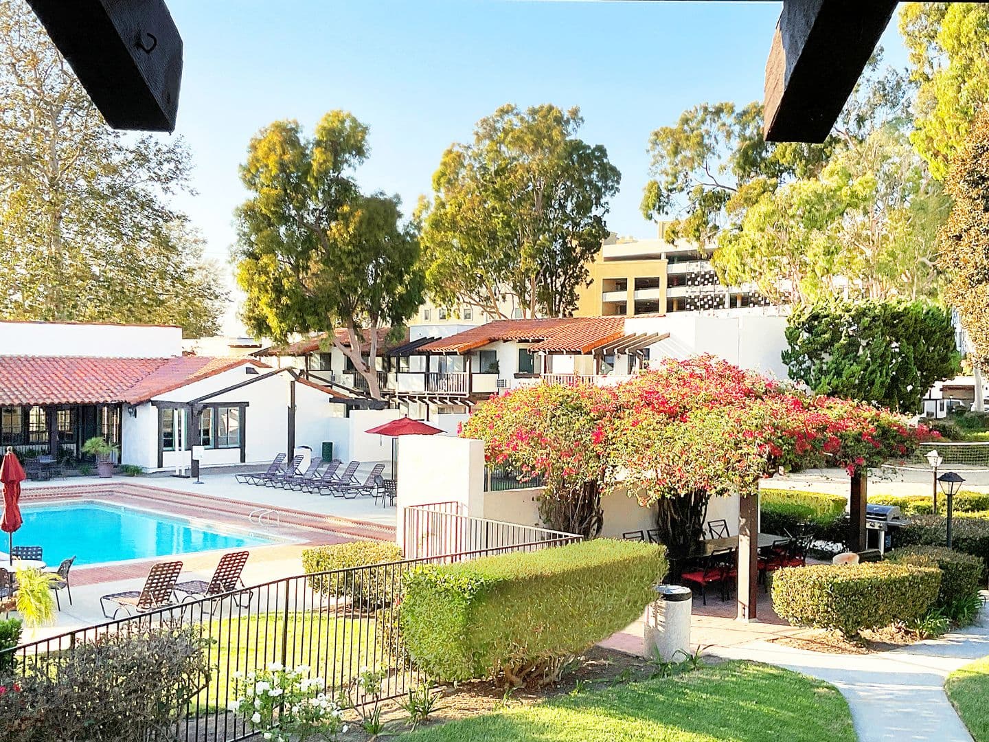 Westminster Apartment: 15130 Brookhurst Street