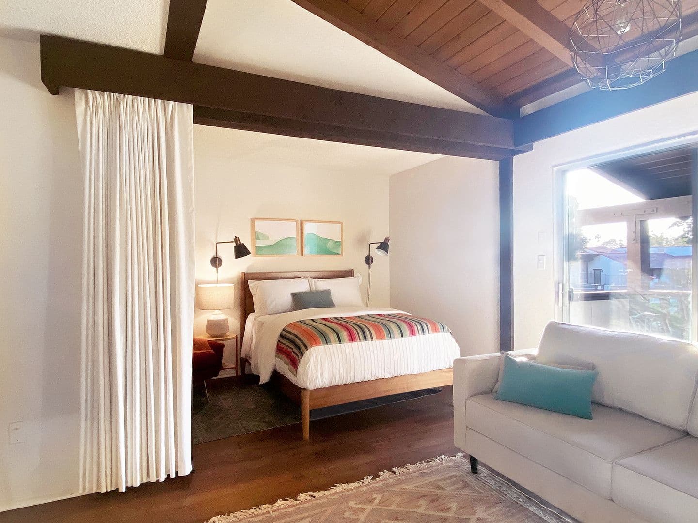 Westminster Apartment: 15130 Brookhurst Street