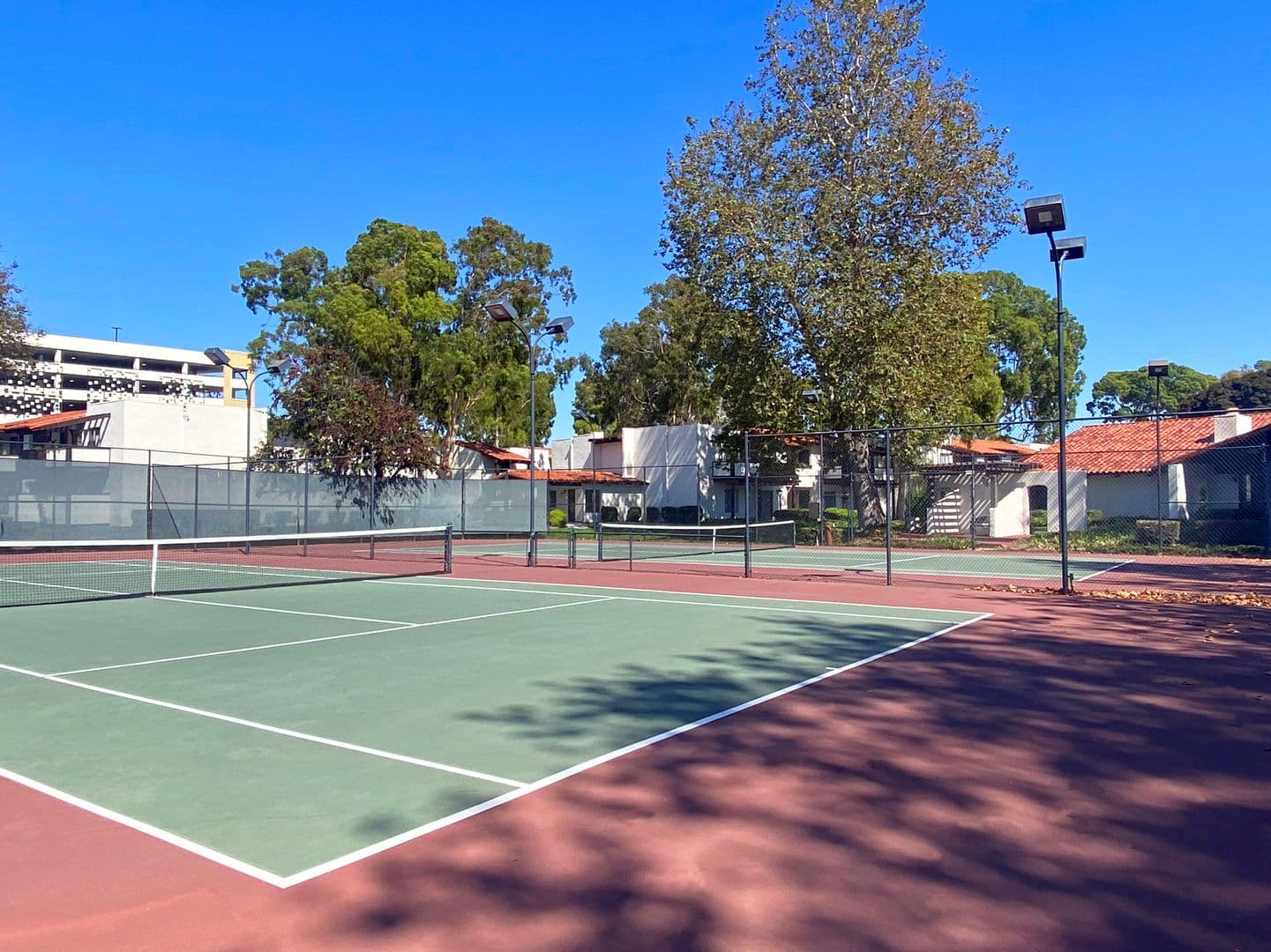 Westminster Apartment: 15130 Brookhurst Street
