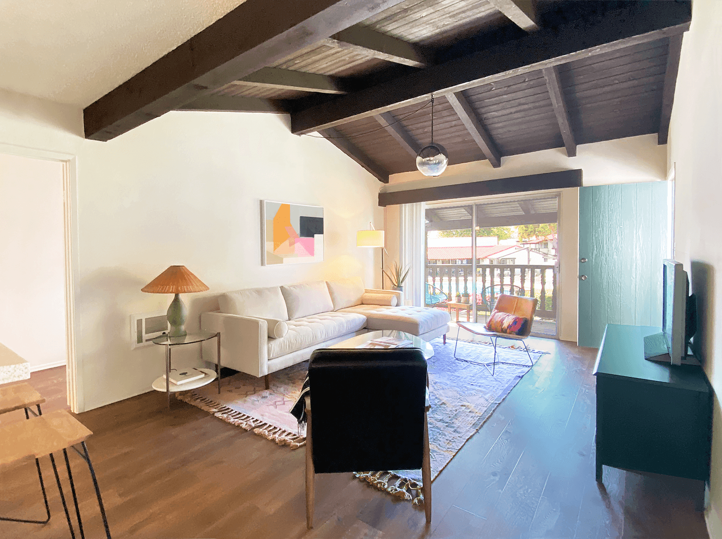 Westminster Apartment: 15130 Brookhurst Street