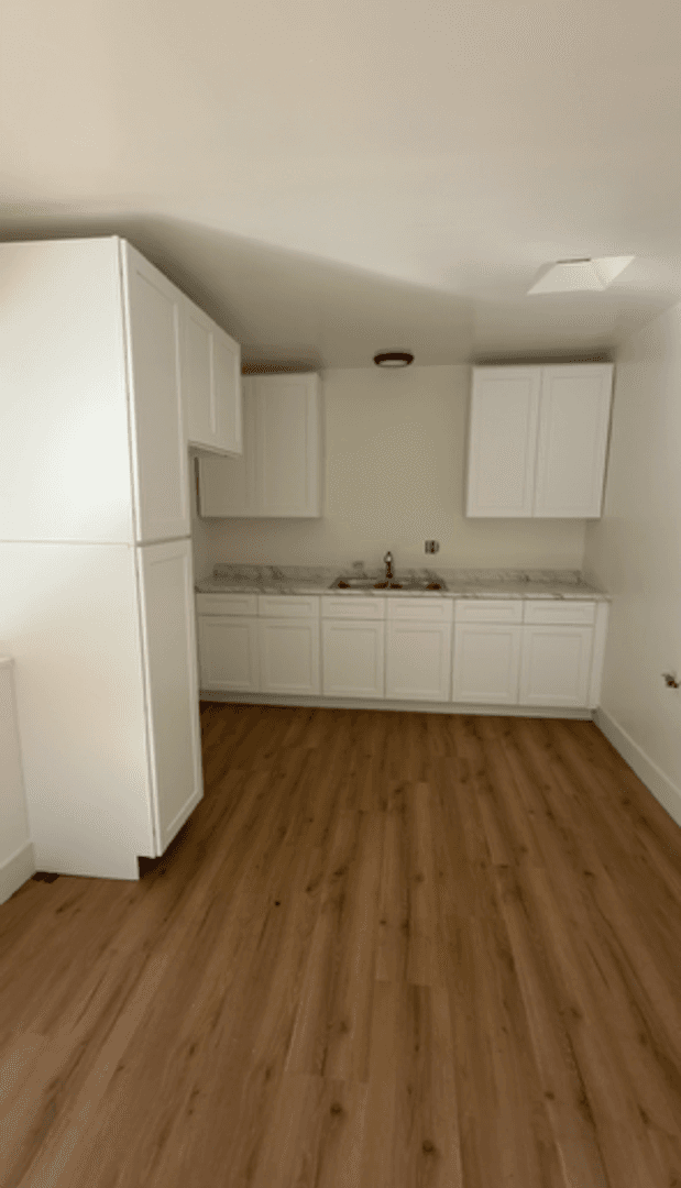Gardena Apartment: 14614 and 14618 Chadron Ave