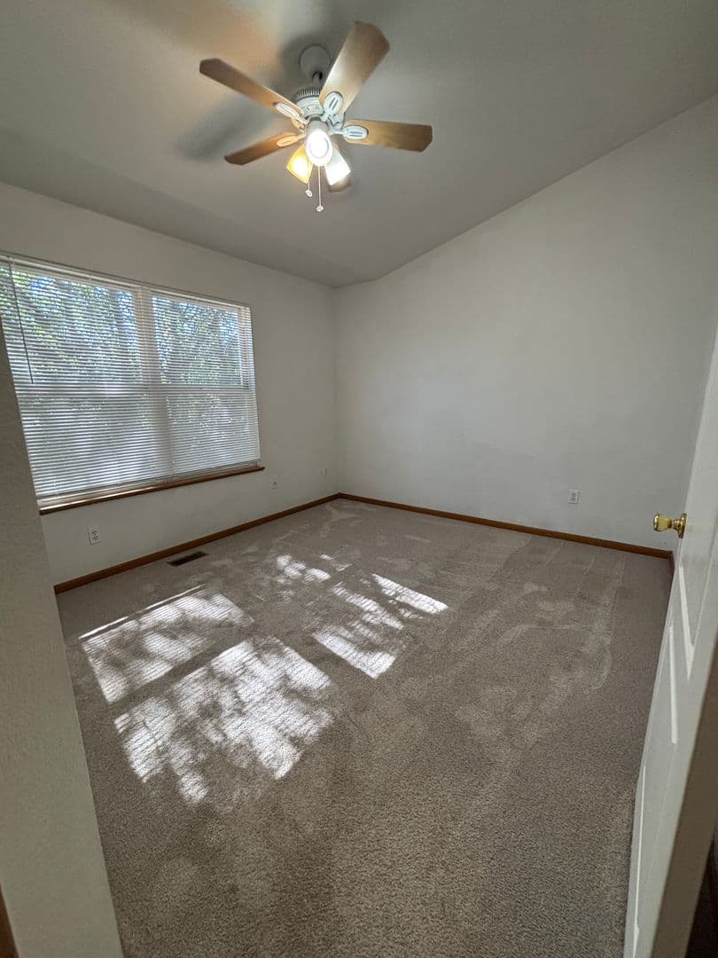 Johnstown House: 1216 Mountview Drive