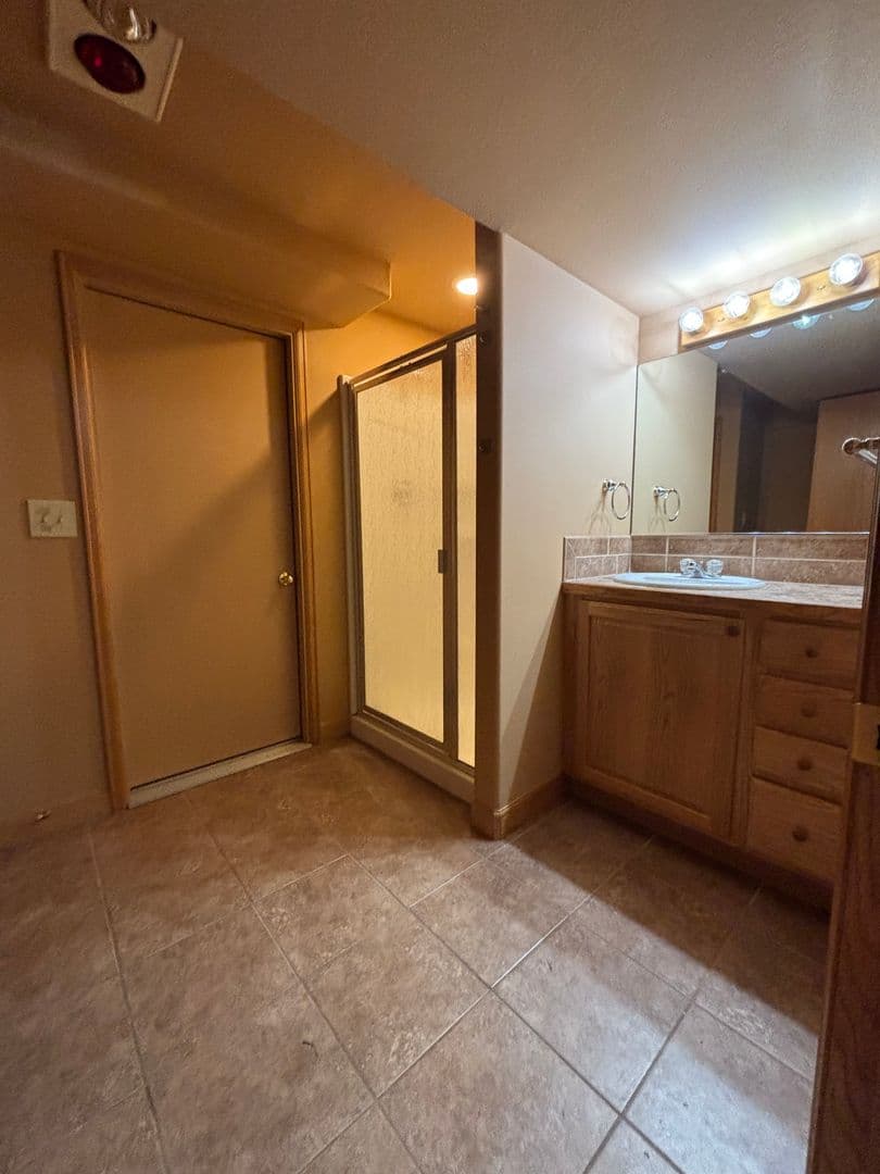 Johnstown House: 2309 Alysse Court