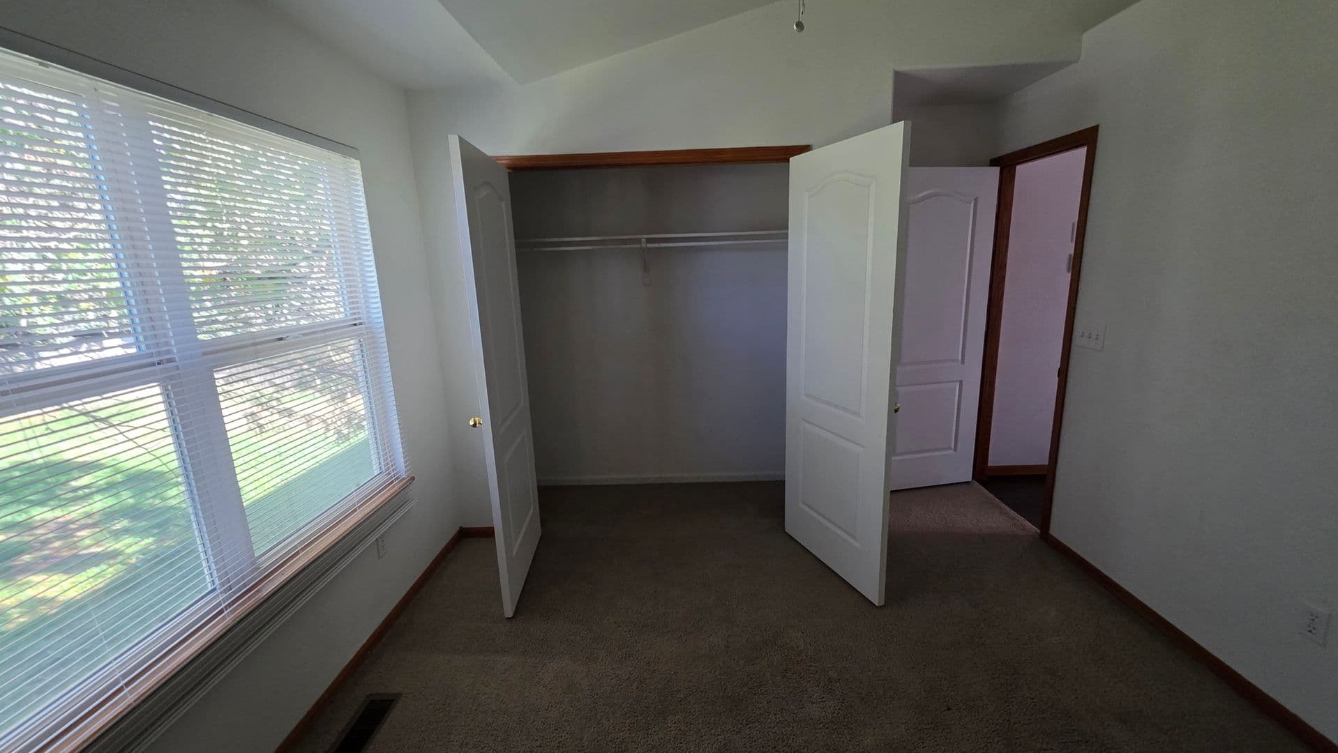 Johnstown House: 1216 Mountview Drive