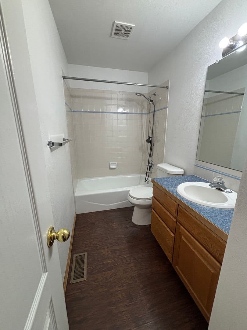 Johnstown House: 1216 Mountview Drive
