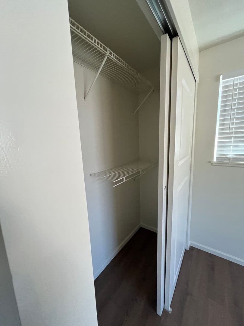 Golden Apartment: 215 Cheyenne St