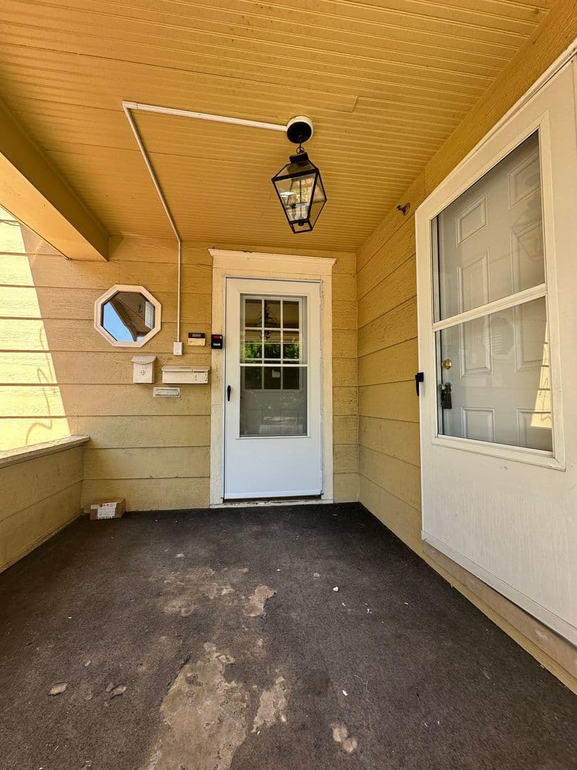 Greeley Apartment: 1605 11th Ave