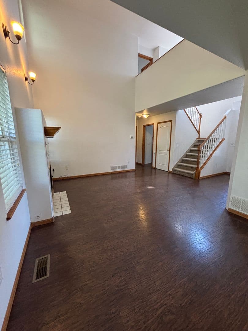 Johnstown House: 1216 Mountview Drive