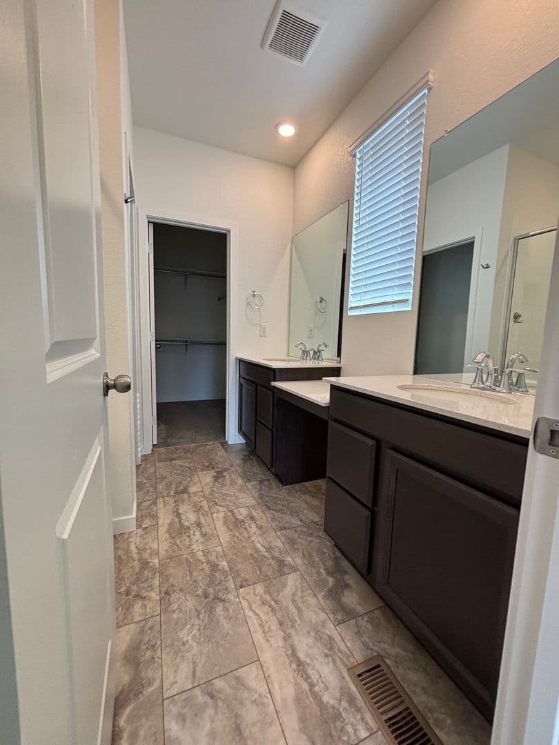 Johnstown House: 892 Crestone St