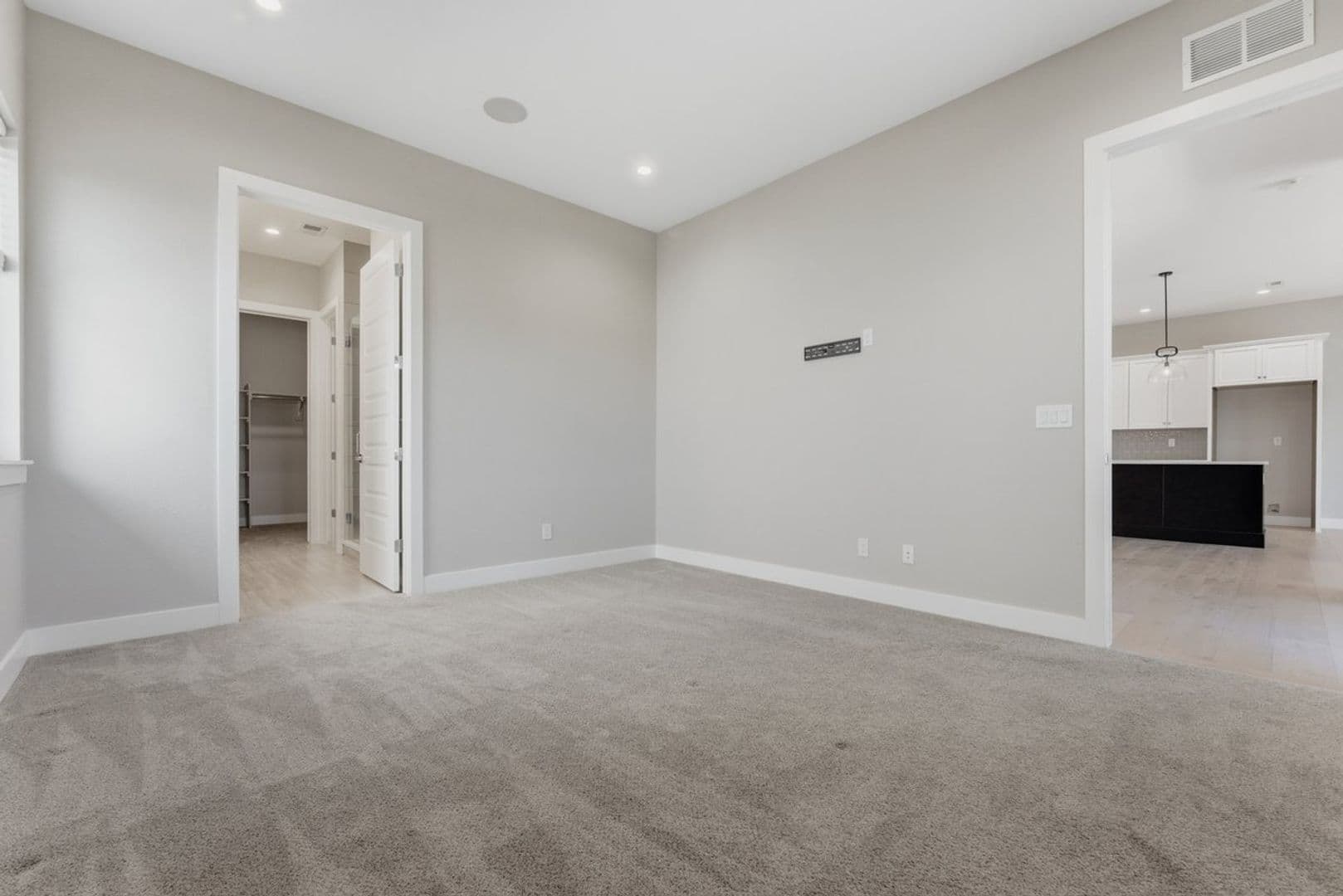 Windsor House: 1768 Barefoot Drive