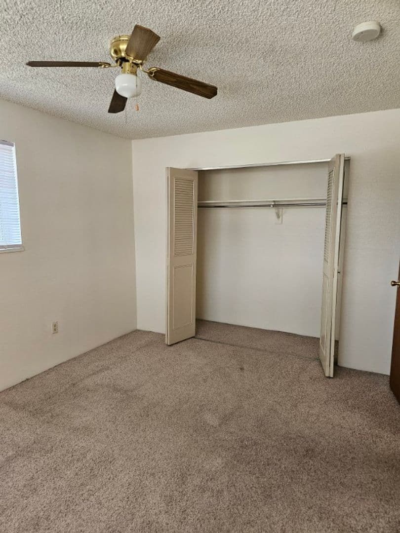 Greeley Apartment: 2215 8th Ave
