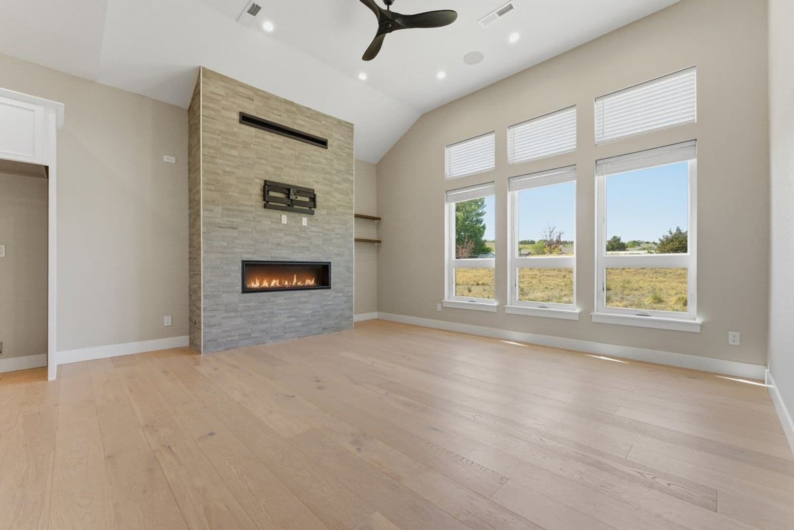 Windsor House: 1768 Barefoot Drive