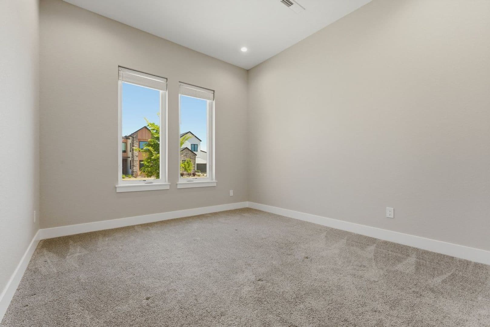 Windsor House: 1768 Barefoot Drive
