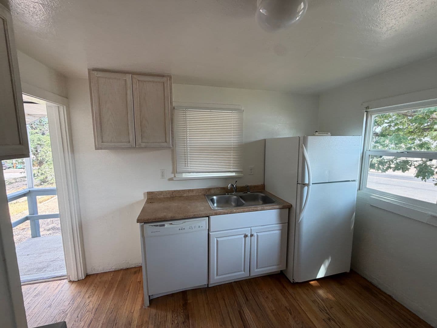 Greeley House: 2044 10th Ave