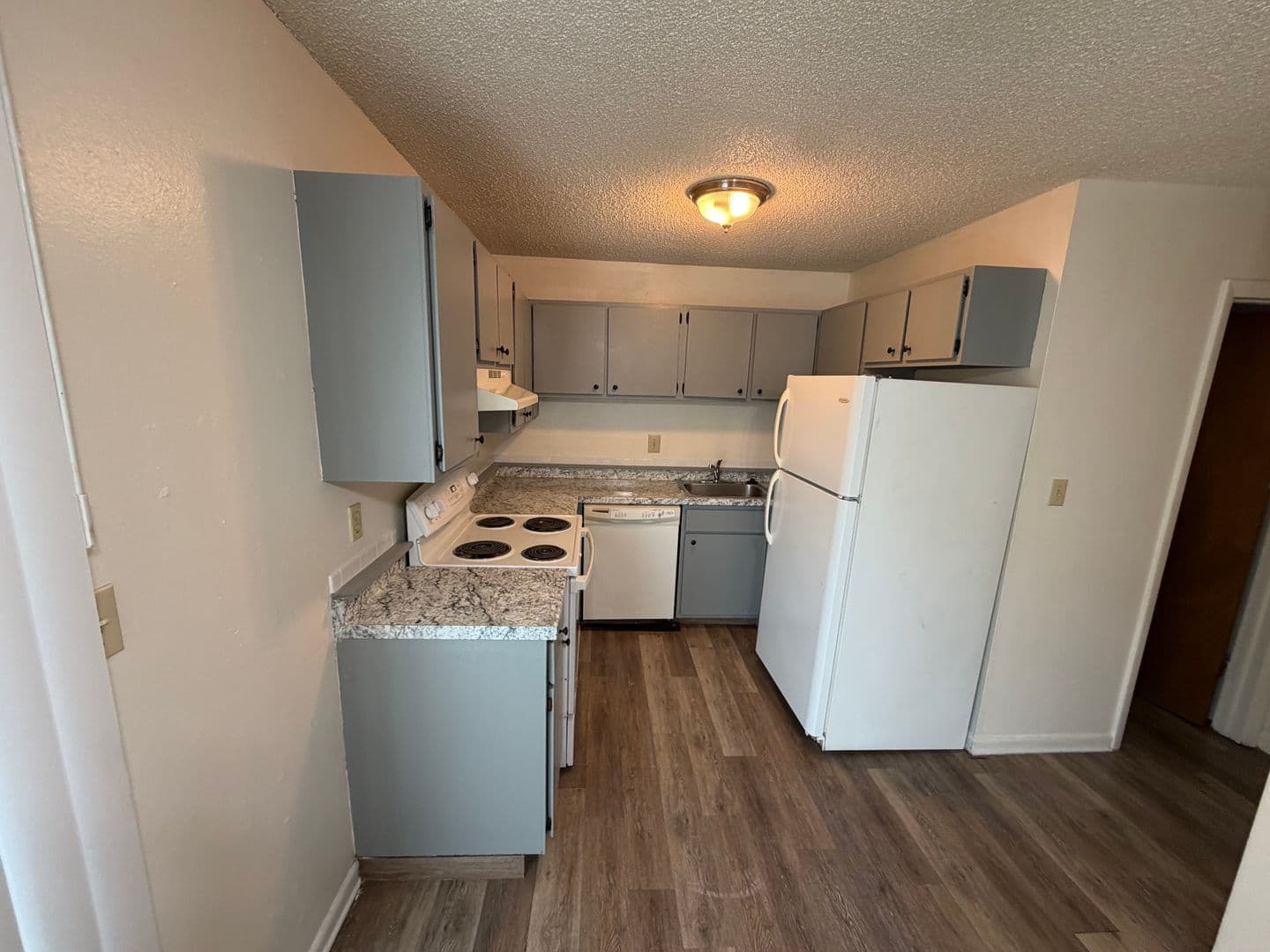 Greeley Apartment: 732 37th Avenue Court