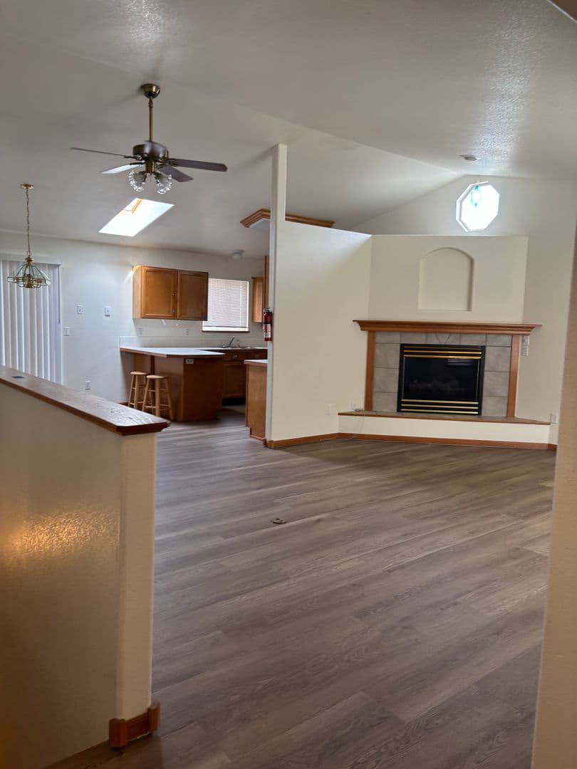 Johnstown House: 2309 Alysse Court