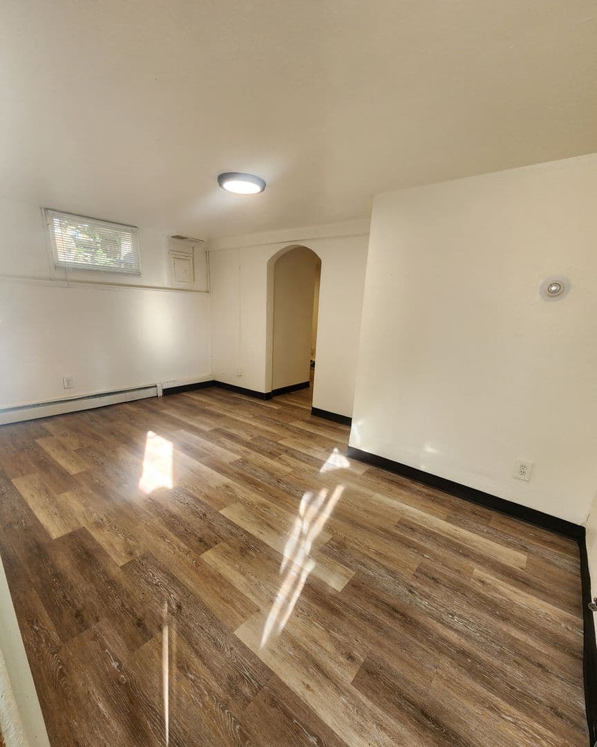 Greeley Apartment: 1615 8th Avenue