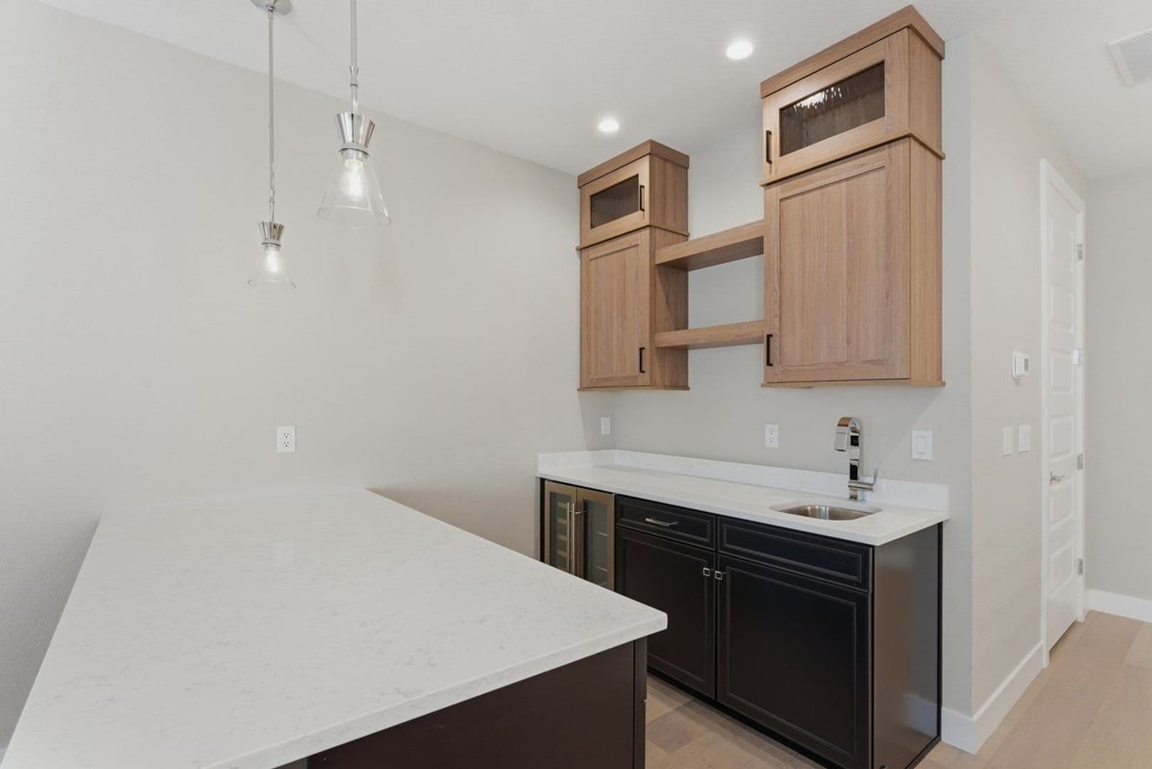 Windsor House: 1768 Barefoot Drive