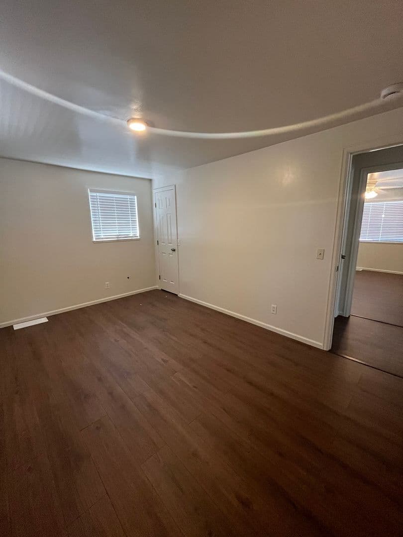 Golden Apartment: 215 Cheyenne St