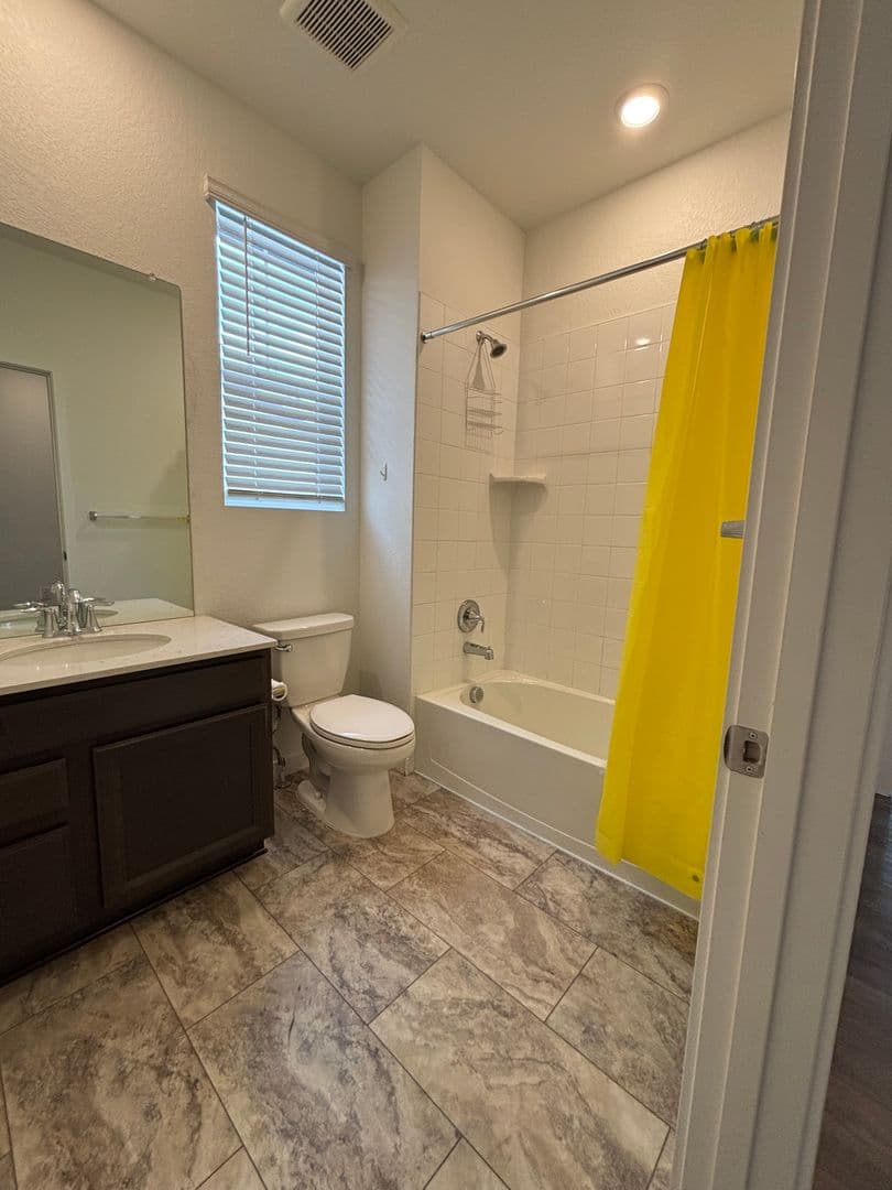 Johnstown House: 892 Crestone St