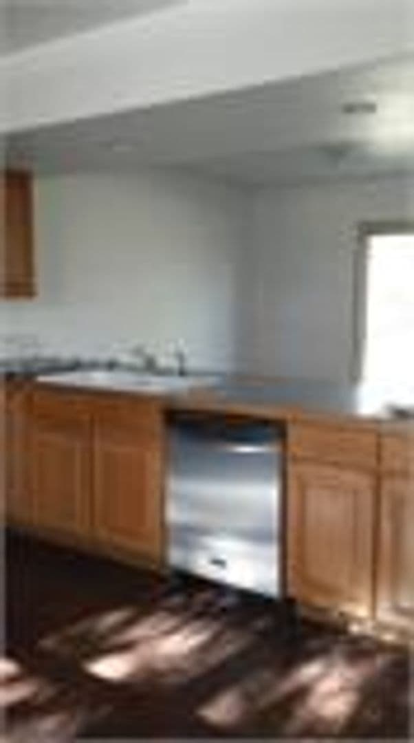 Johnstown House: 1216 Mountview Drive
