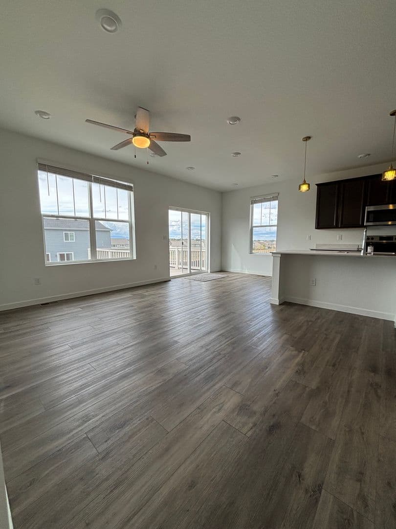 Johnstown House: 892 Crestone St