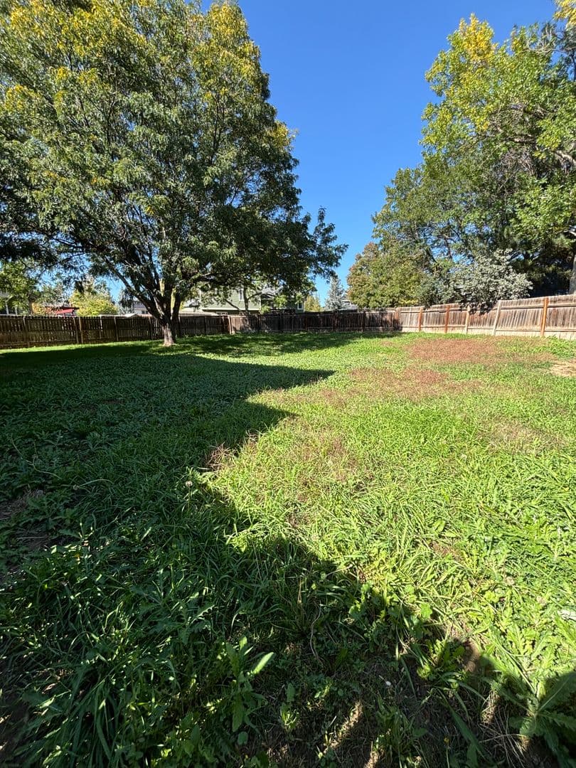 Johnstown House: 1216 Mountview Drive