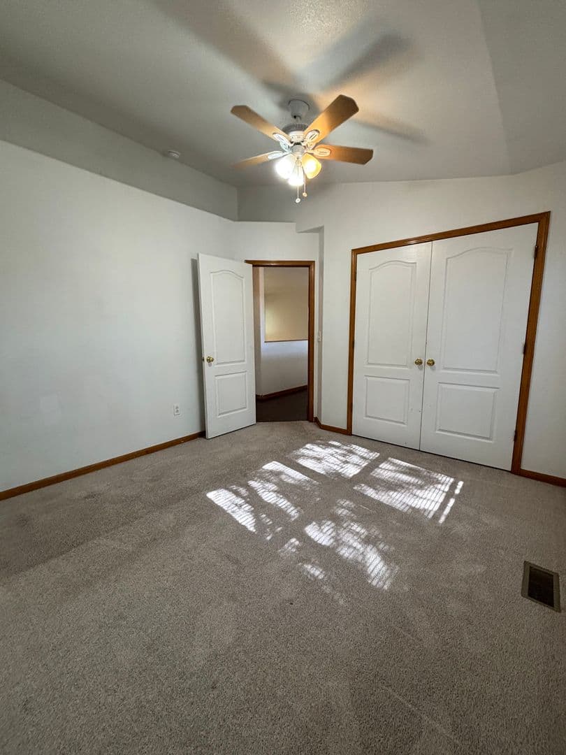 Johnstown House: 1216 Mountview Drive