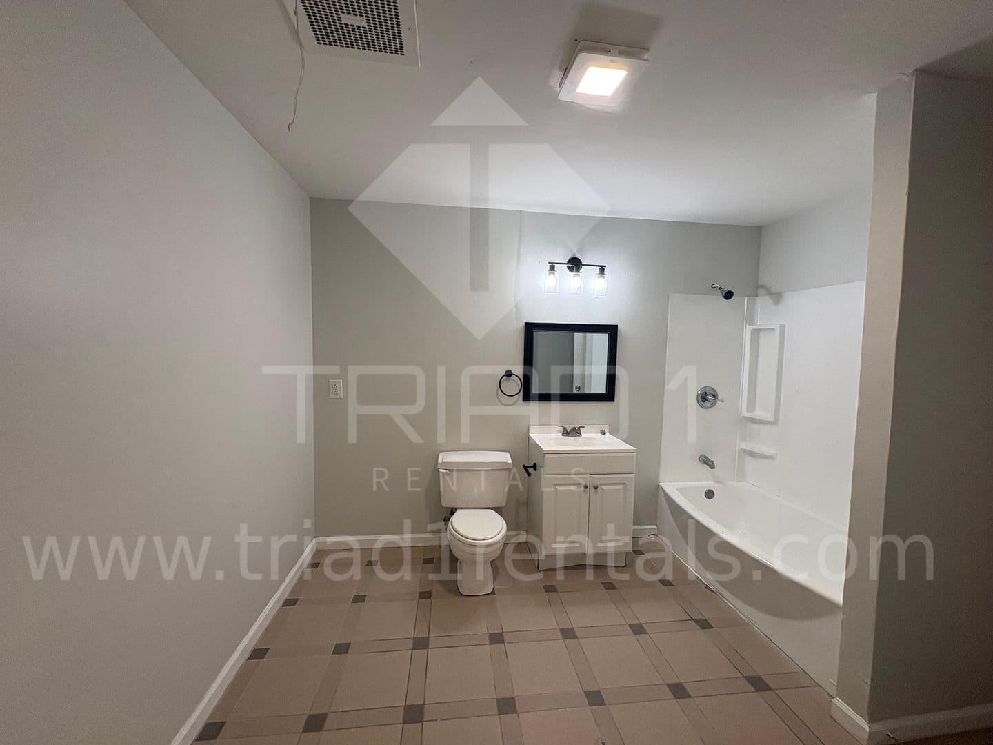 Greensboro Apartment: 3600 Mosby Dr.