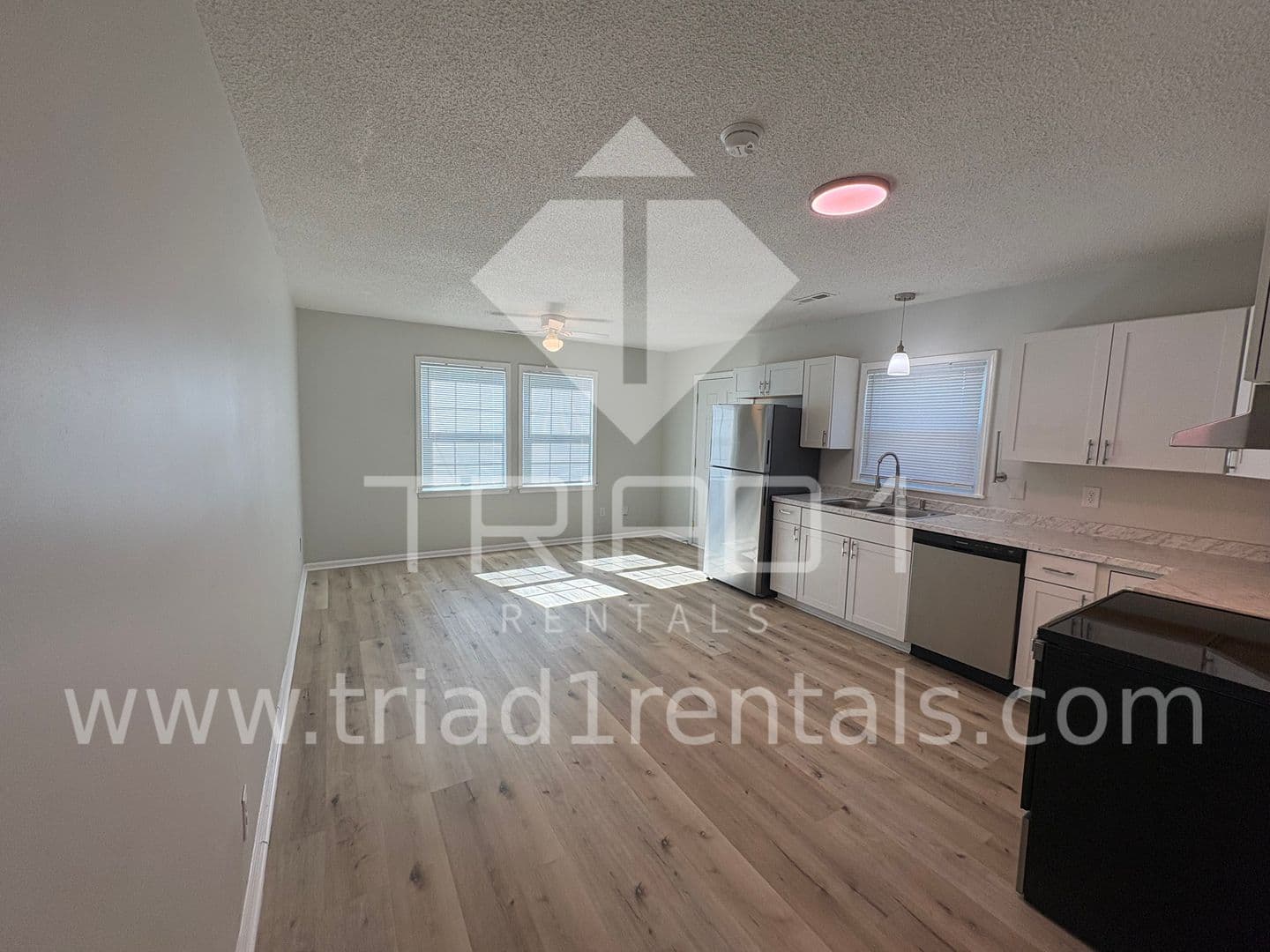 Greensboro Apartment: 1001 E Bragg St.