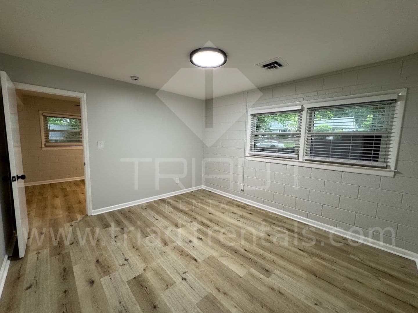 Greensboro Apartment: 2205 Hathaway Dr