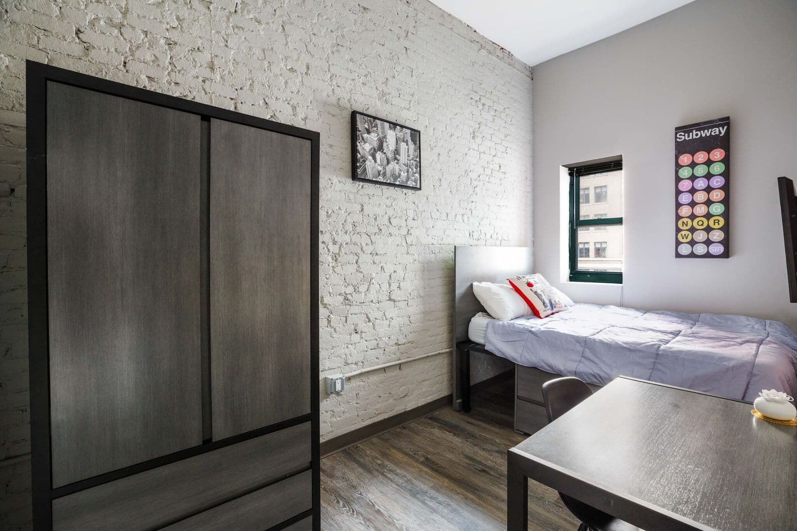 New York Apartment: 15 East 11th Street