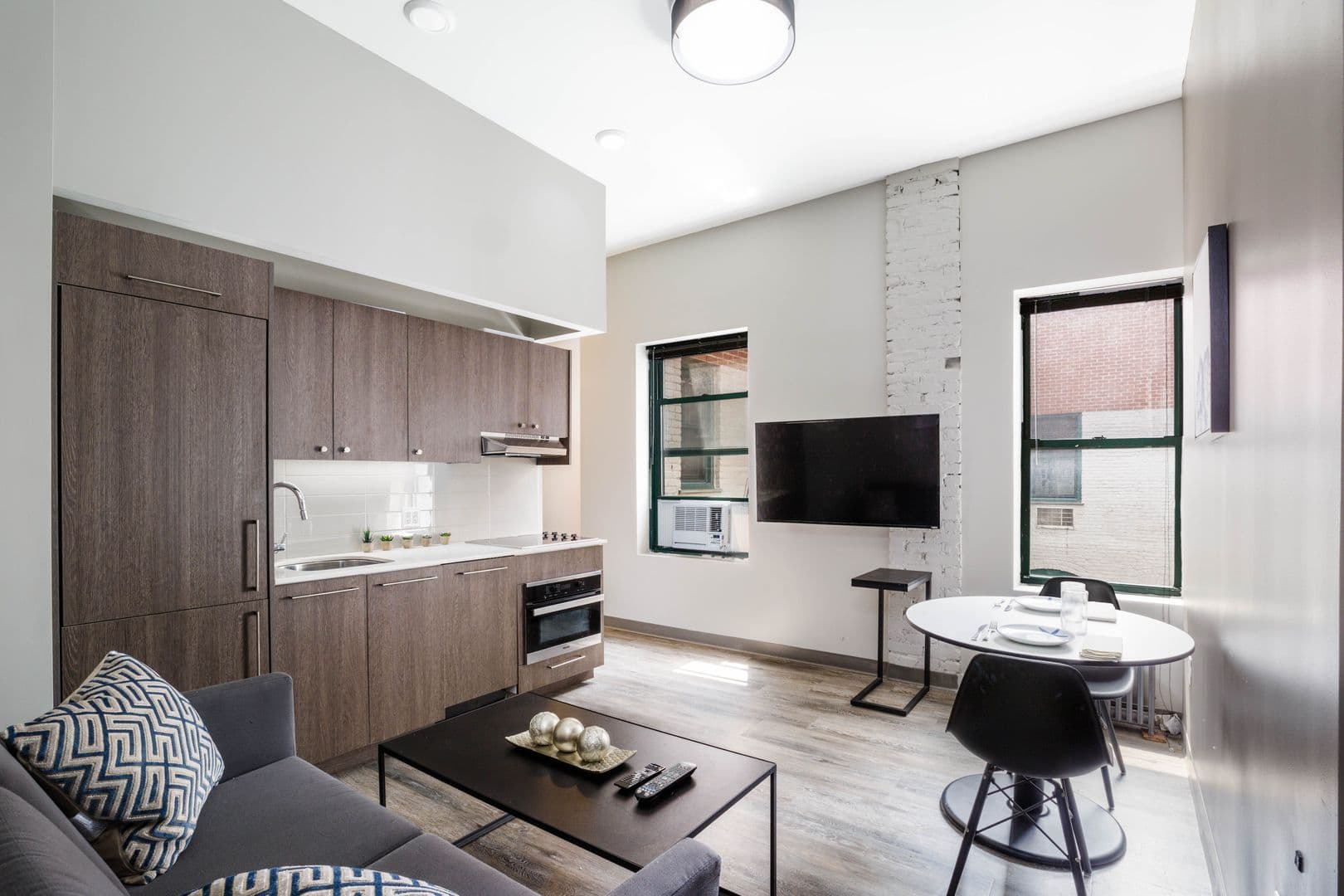 New York Apartment: 15 East 11th Street